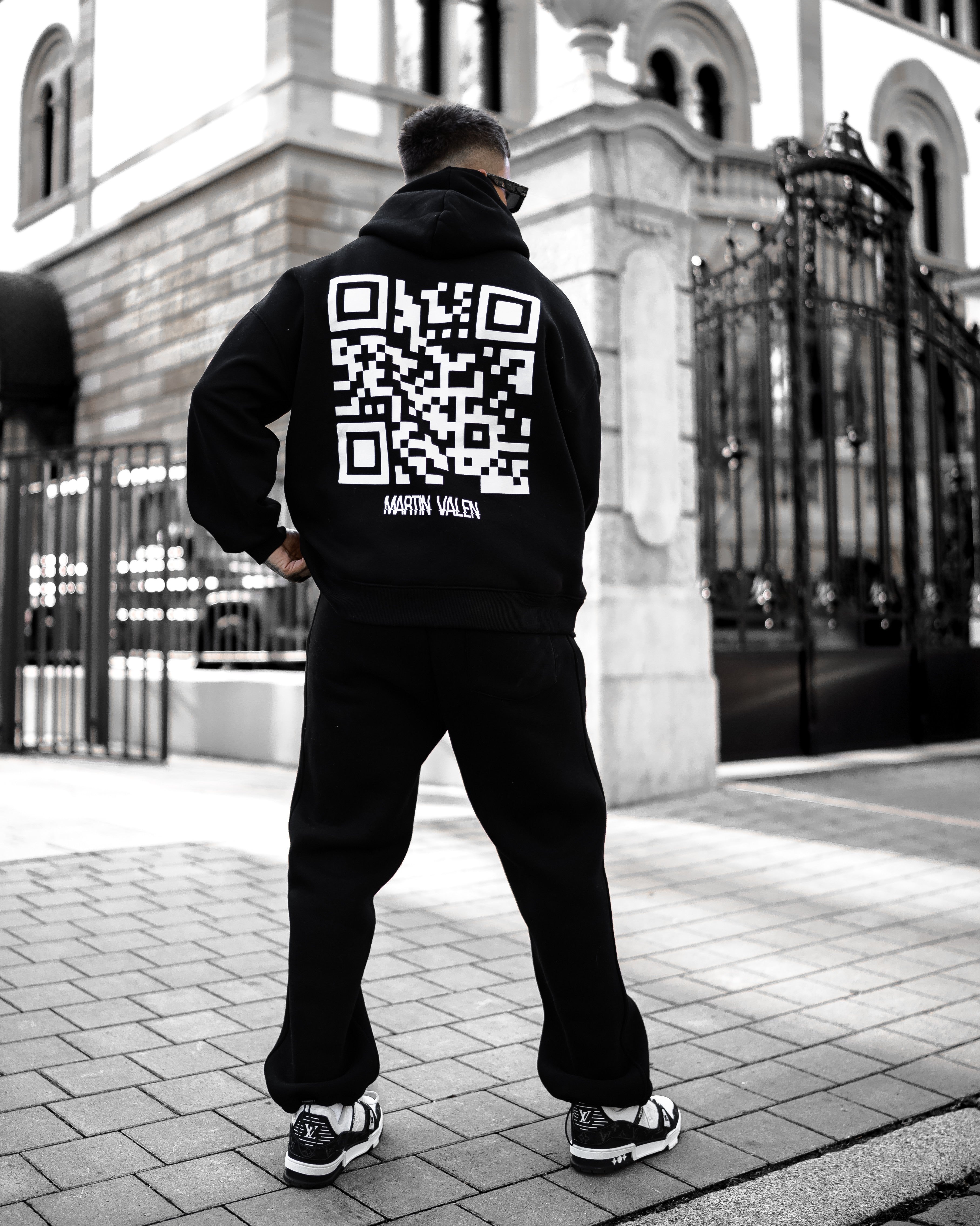 STORM フード付きスウェット Sigilio QR Code Oversized Hoodie Tracksuit Set | Martin Valen