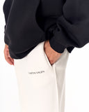 MV Basic White Jogger (8)