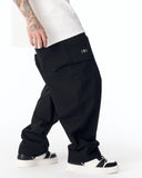 Men's Relaxed Fit Utility Cargo Pants in Black (8)
