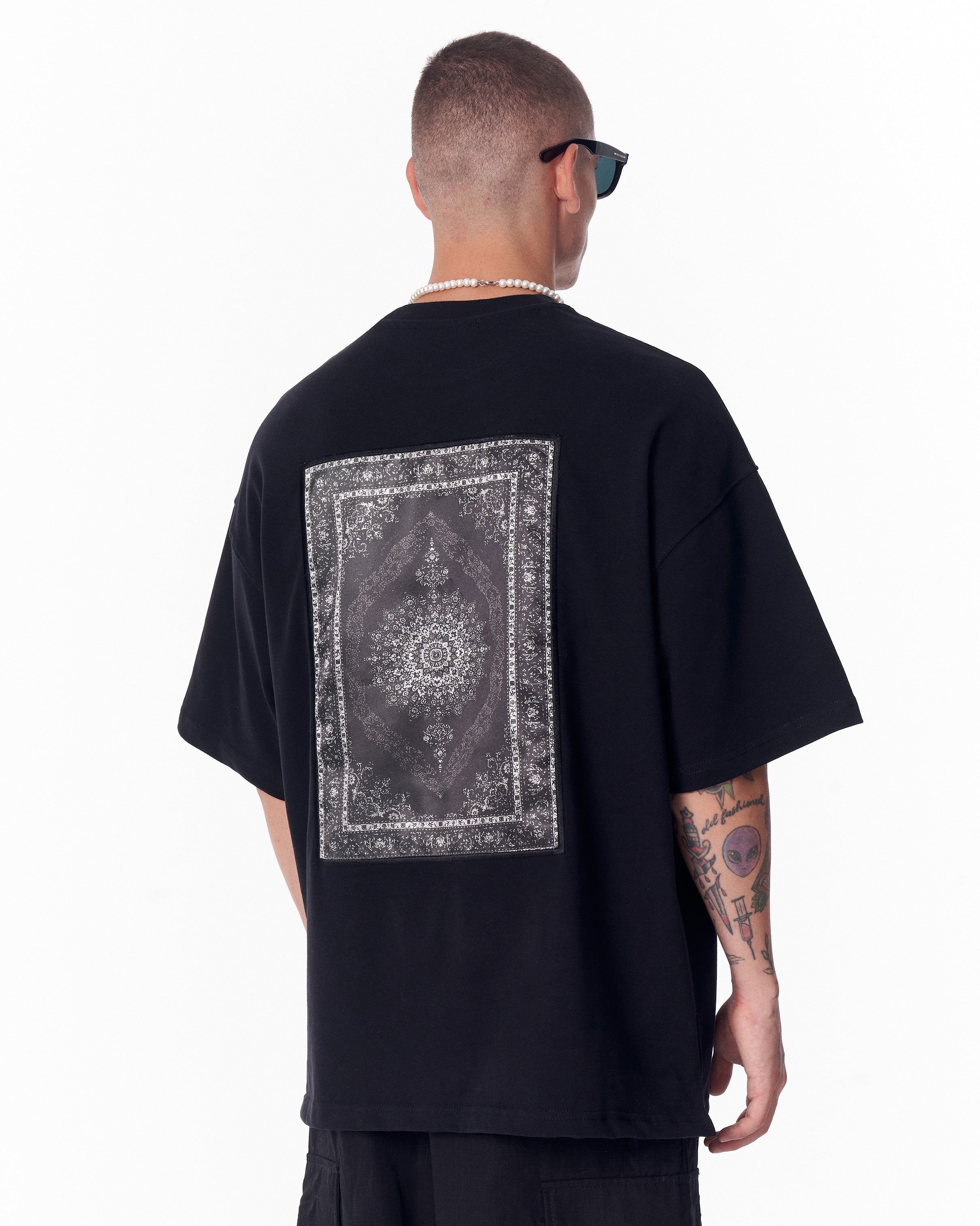 Gothic Depth Applique Patch Black Oversized T-shirt | MV