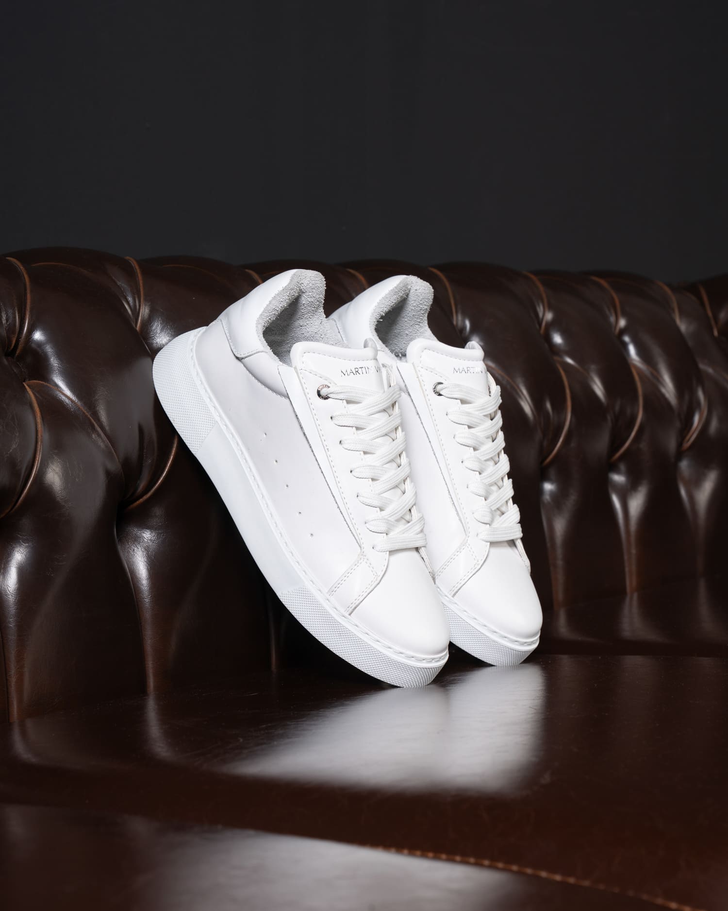 Axino White Leather Detail Sneakers