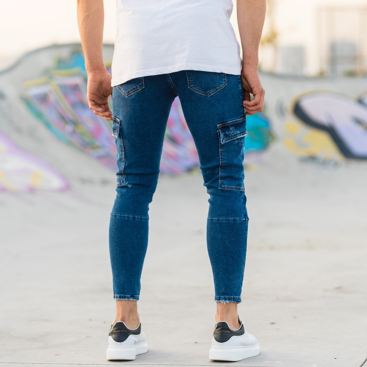 Men's Cargo Jeans With Zipper Details In Blue