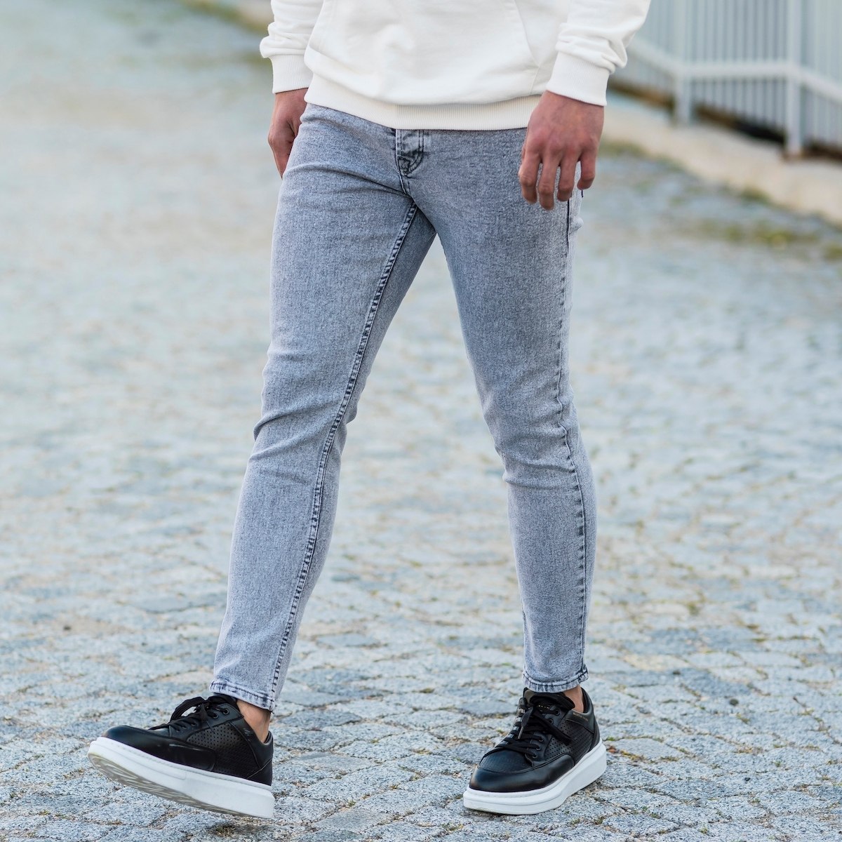 Men's Basic Skinny Jeans In Washed Gray
