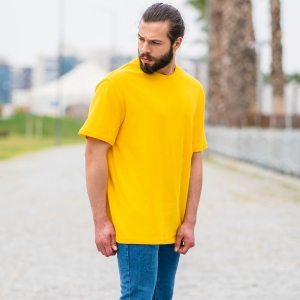 Herren Oversized T-Shirt mit Punkt Struktur in gelb - 2