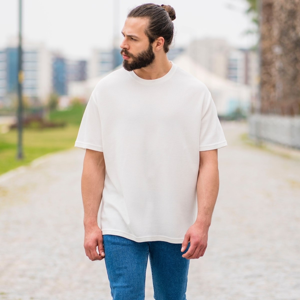 Men's Dotwork Oversize T-Shirt In White - 1