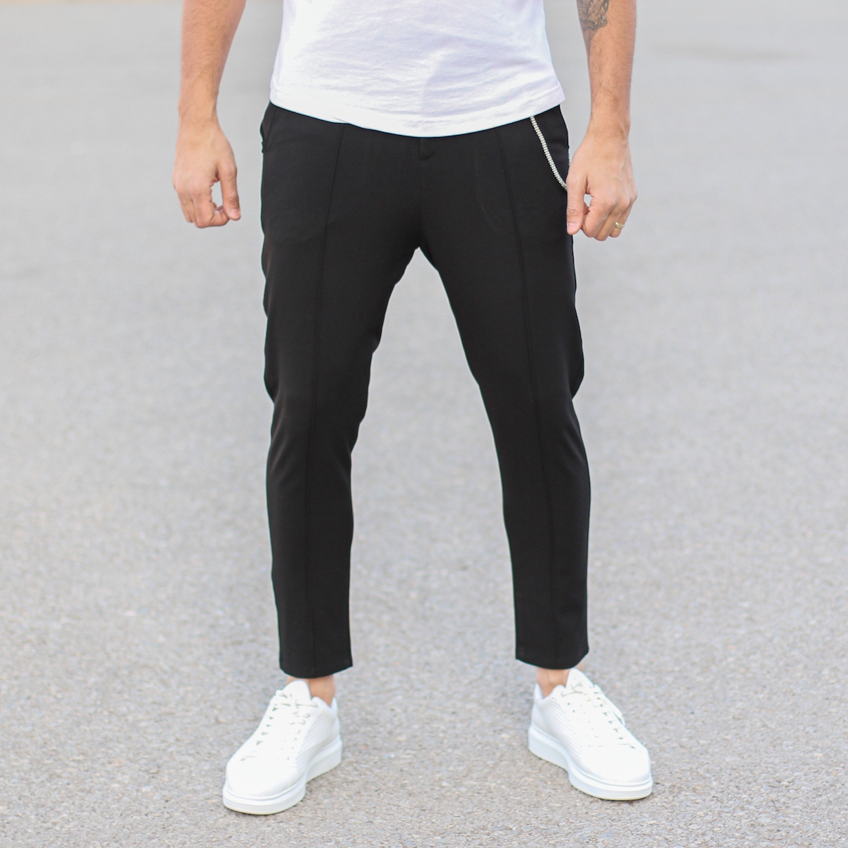 Front-Stitch Trouser In Black