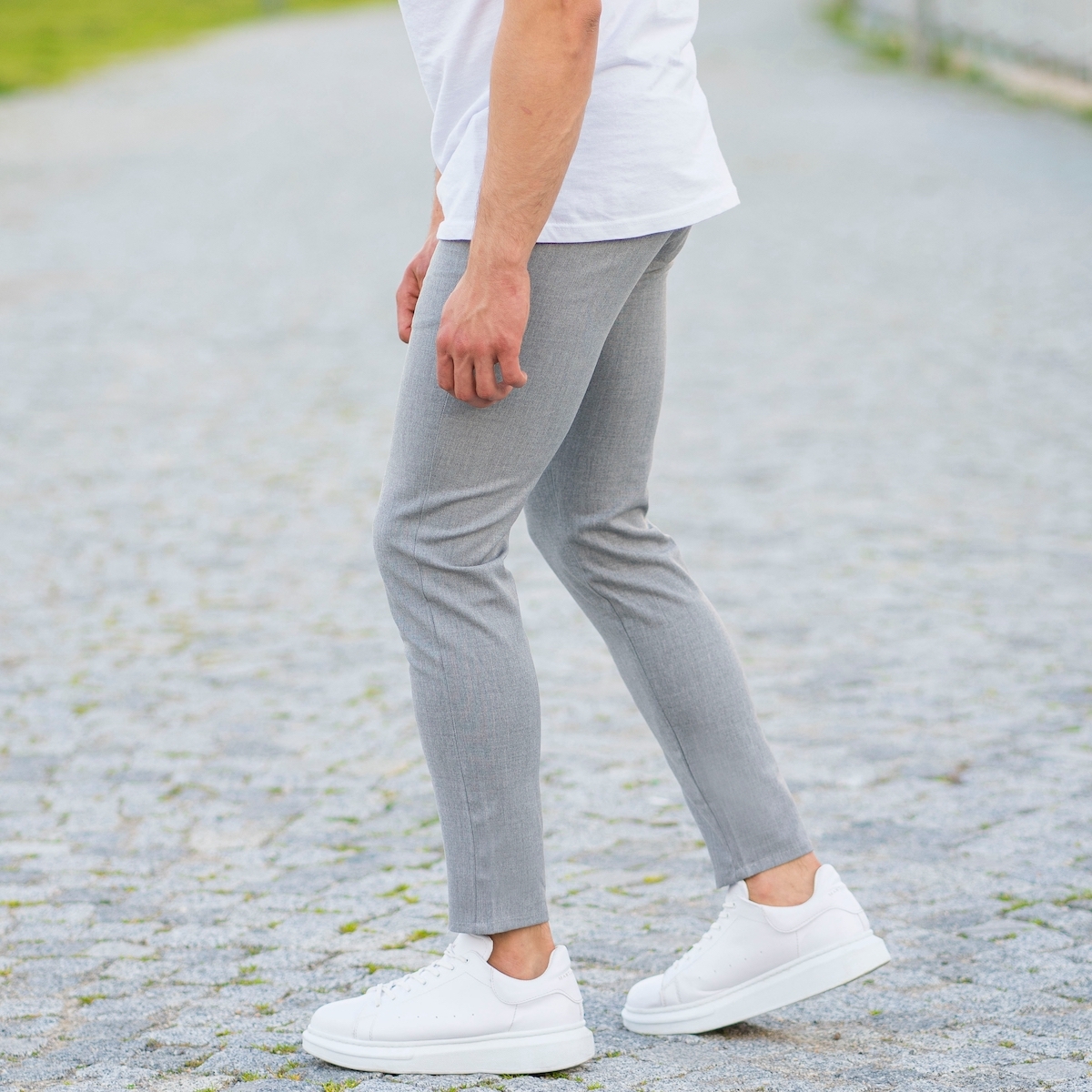 cream skinny trousers