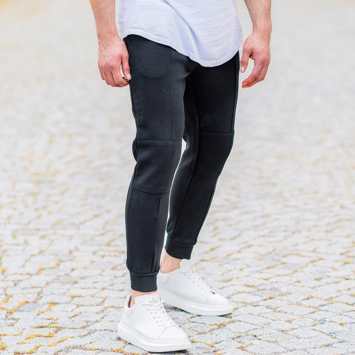 Men's New Style Joggers In Coal - 2