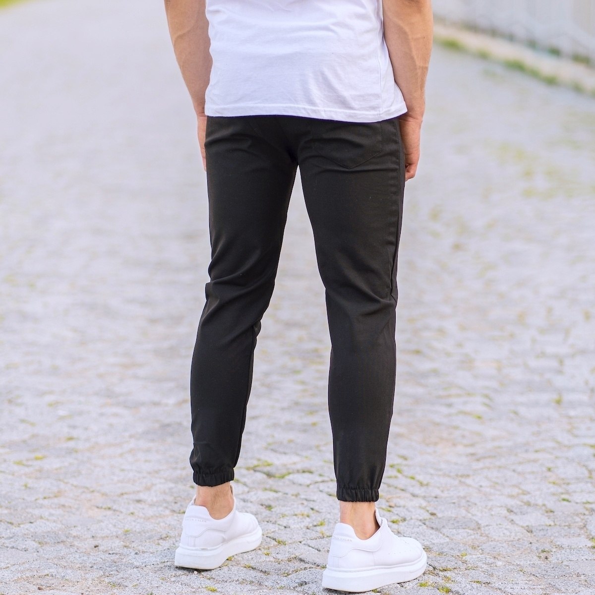 Herren Slim-Fit elastische Lycra Sporthose in schwarz - 4