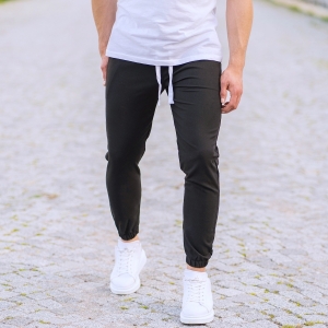 Herren Slim-Fit elastische Lycra Sporthose in schwarz - 1