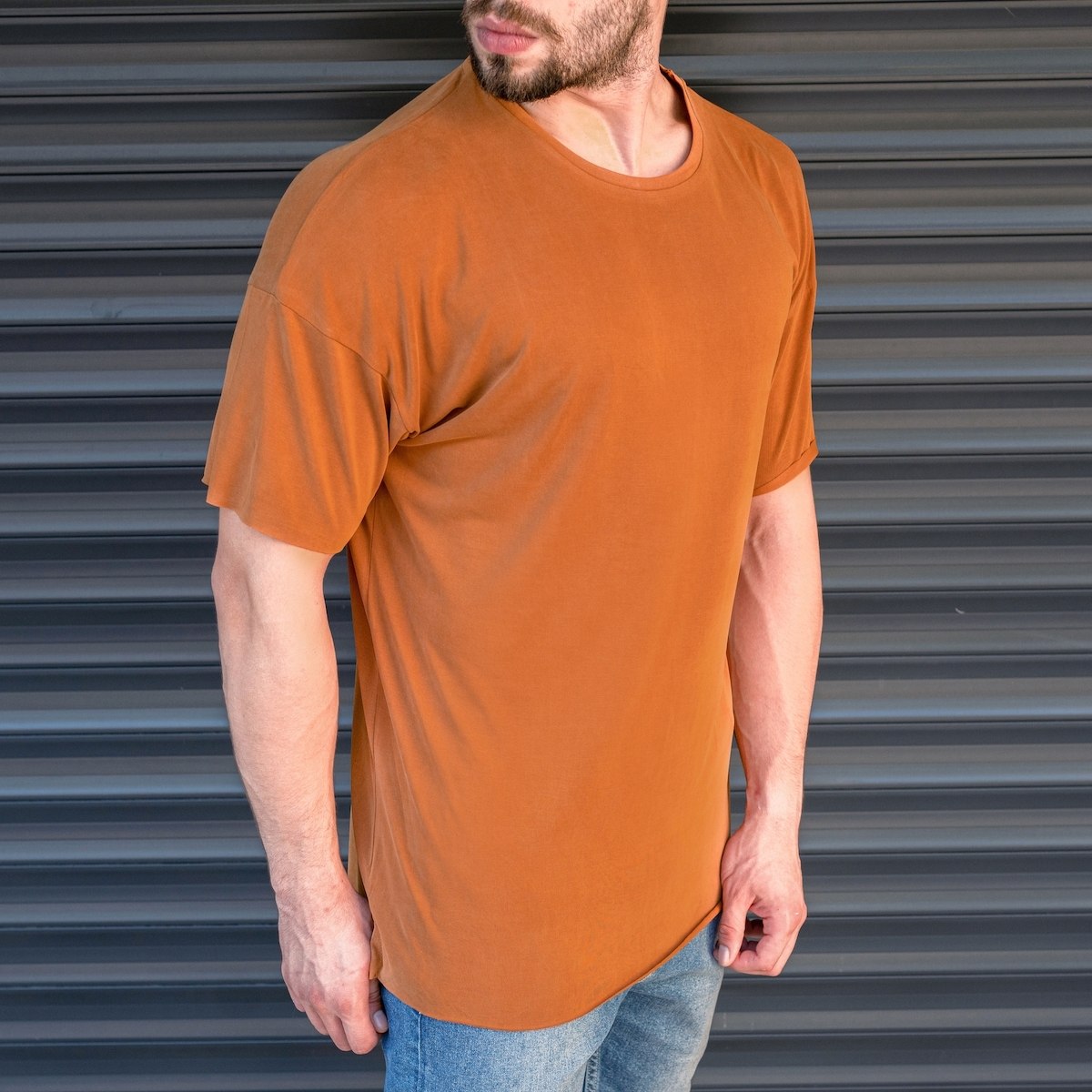 Herren Basic Oversize T-Shirt in braun - 2