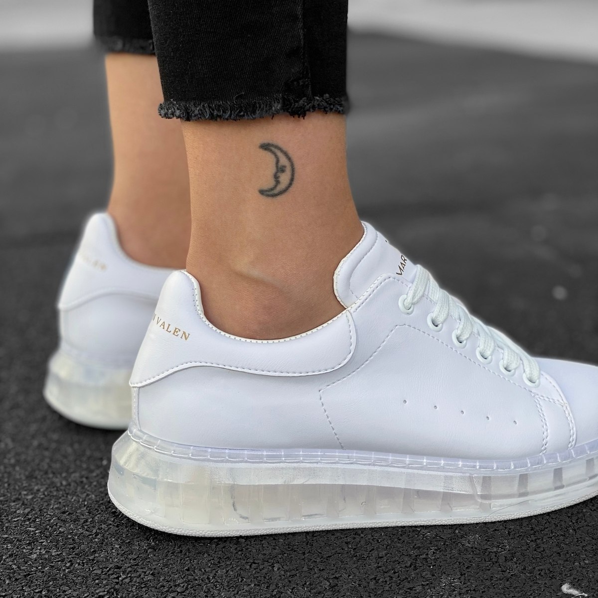 Women's O2 Transparent Hype Sole Sneakers In White - 3