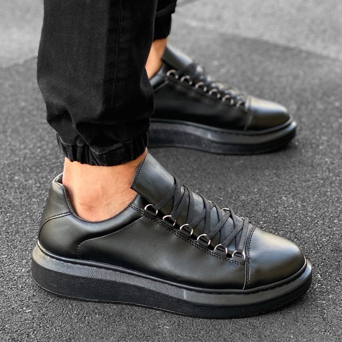 Hommes Couronné Semelle Epaisse Sneakers Noir