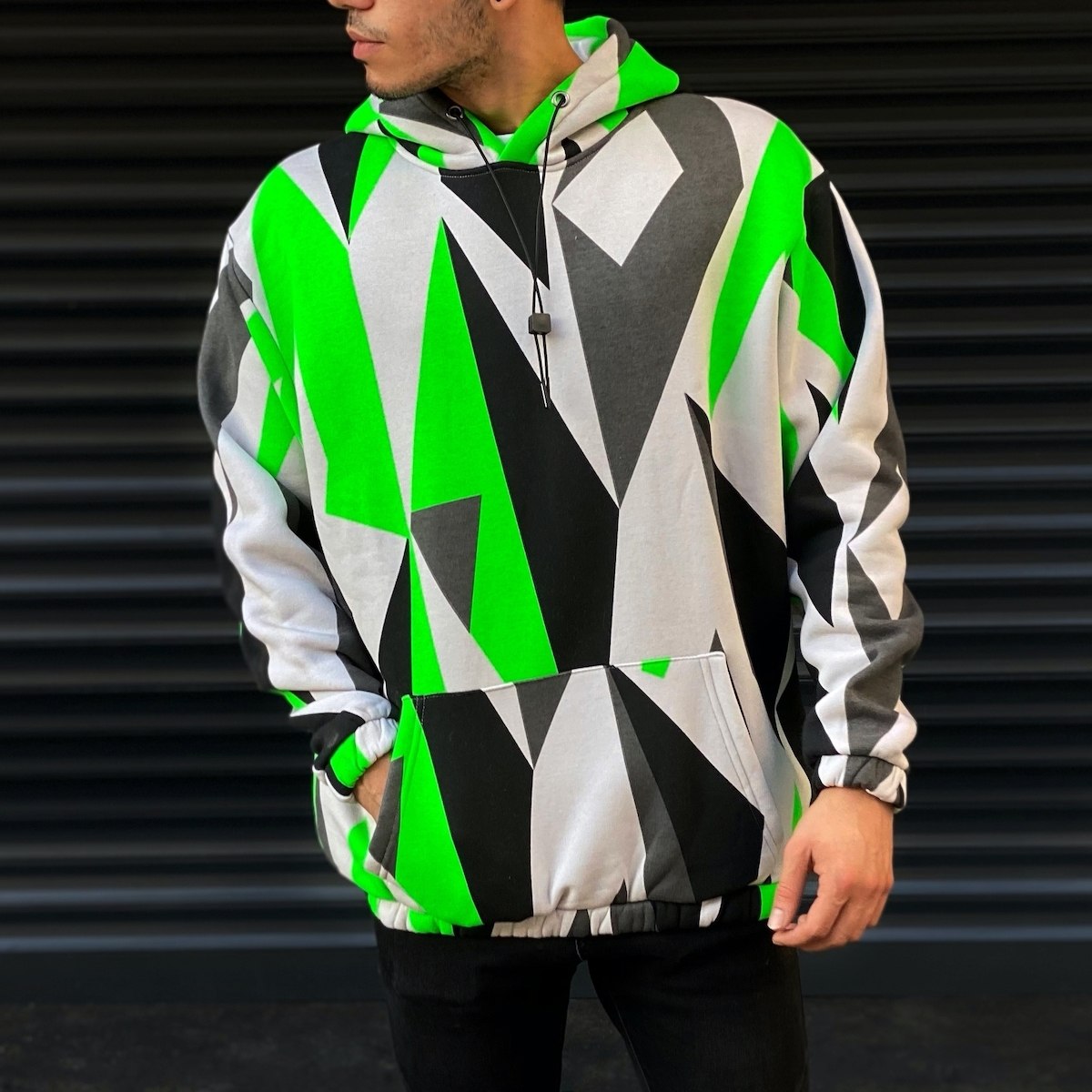 Men's Triangle Detailed Sweatshirt In Green