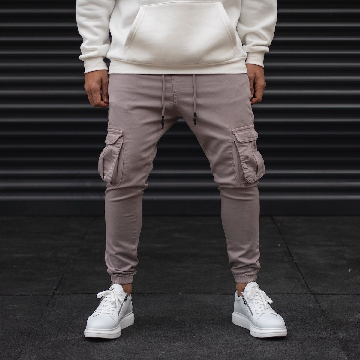Men's Cargo Joggers With Pockets In Gray