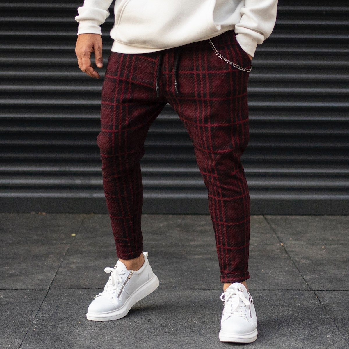 Men's Plaid Cachet Sweatpants With Chain Detail In Claret Red - 5