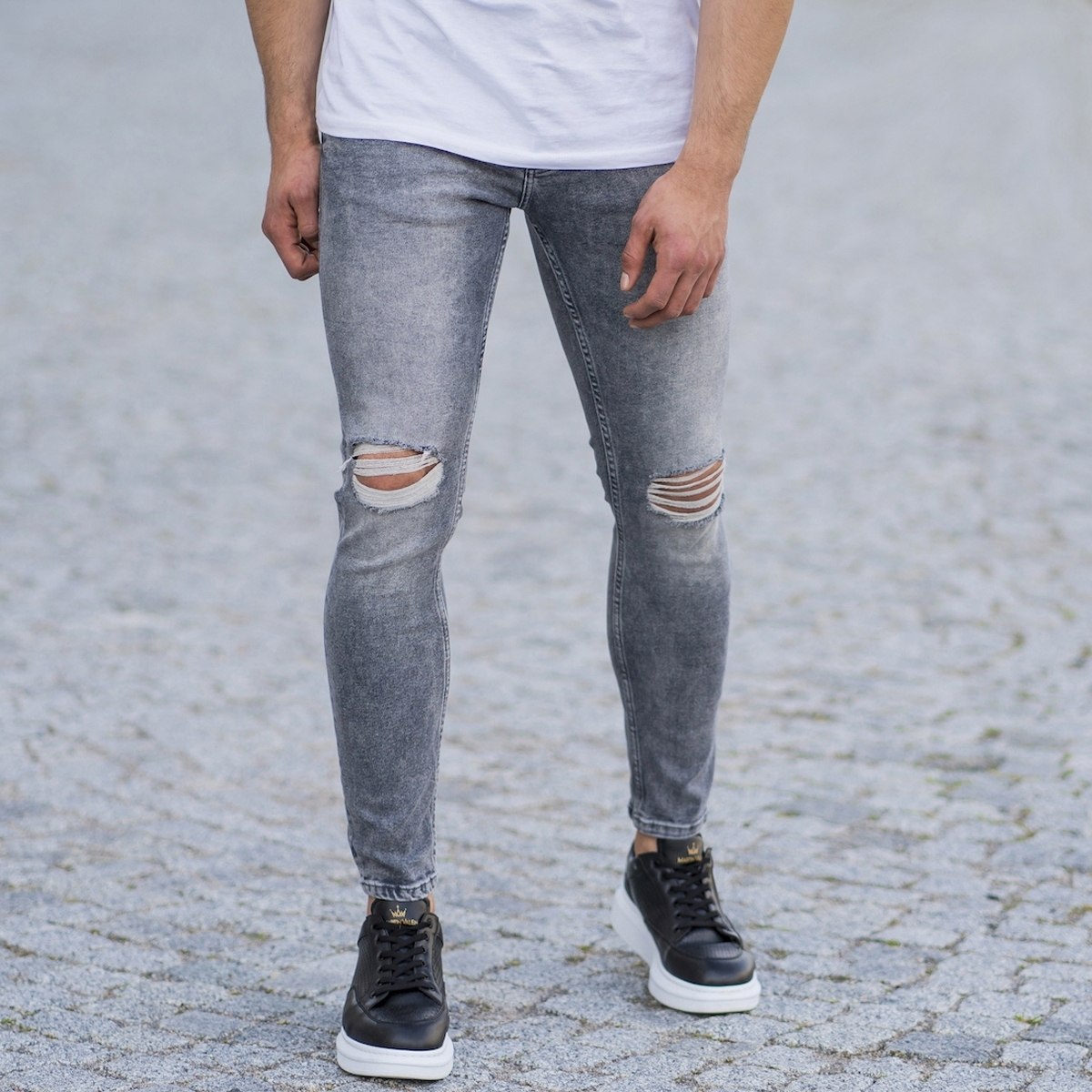 Herren Skinny Jeans mit Rissen in anthrazit - 1
