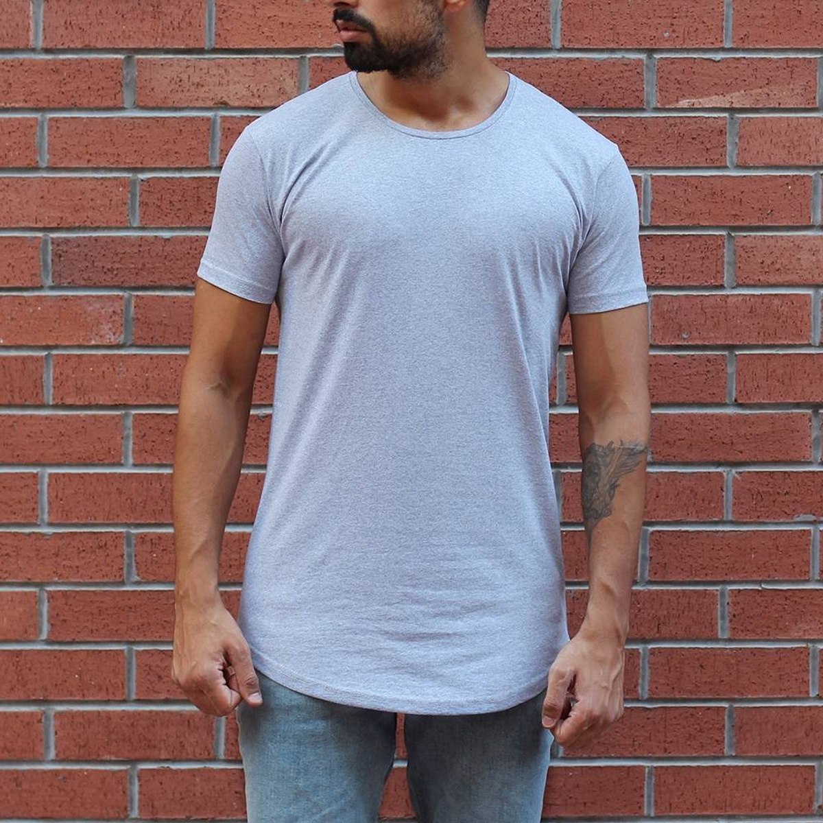 Men's Round Neck Slim Fit T-Shirt In Gray - 1