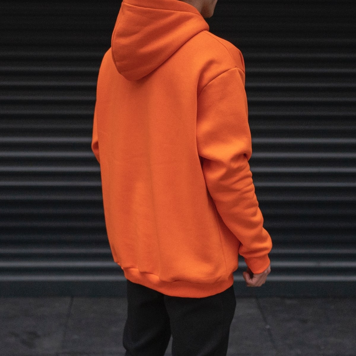 Men's Oversize Hoodie With Kangaroo Pocket In Orange