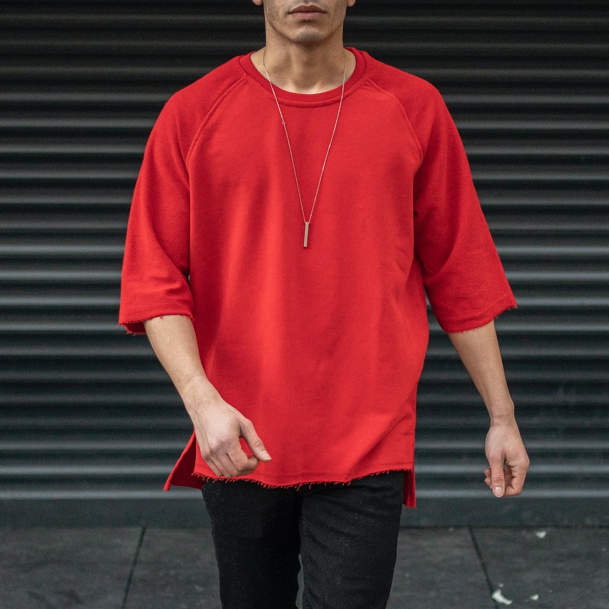 Men's Long Cut Slit T-Shirt With Textured Arm In Red