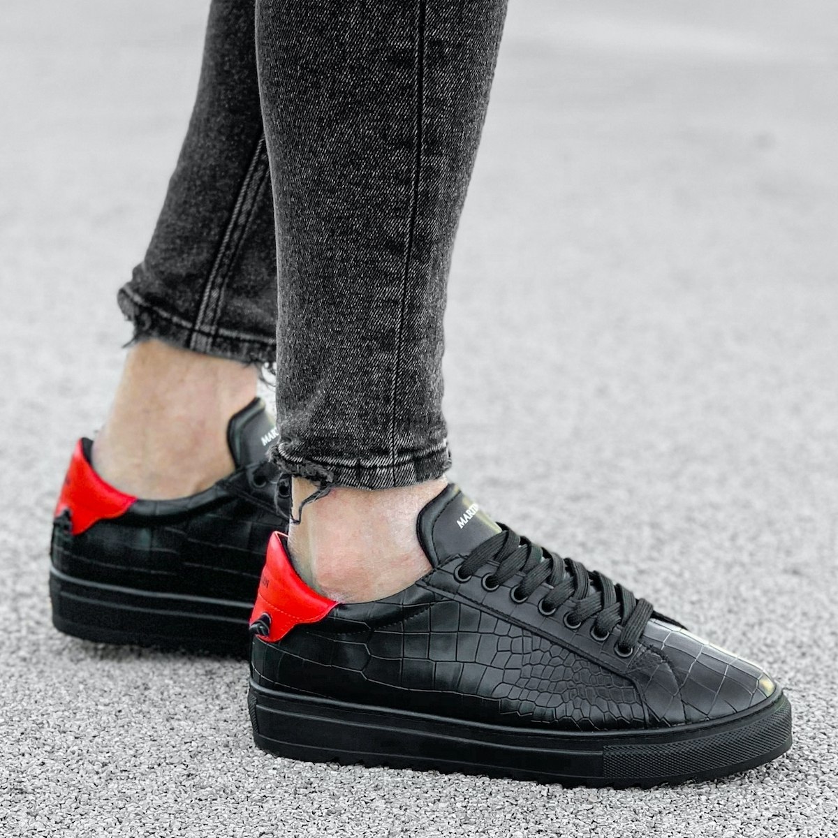 Heren Low Top Croco Sneakers Schoenen Zwart-Rood | Martin Valen