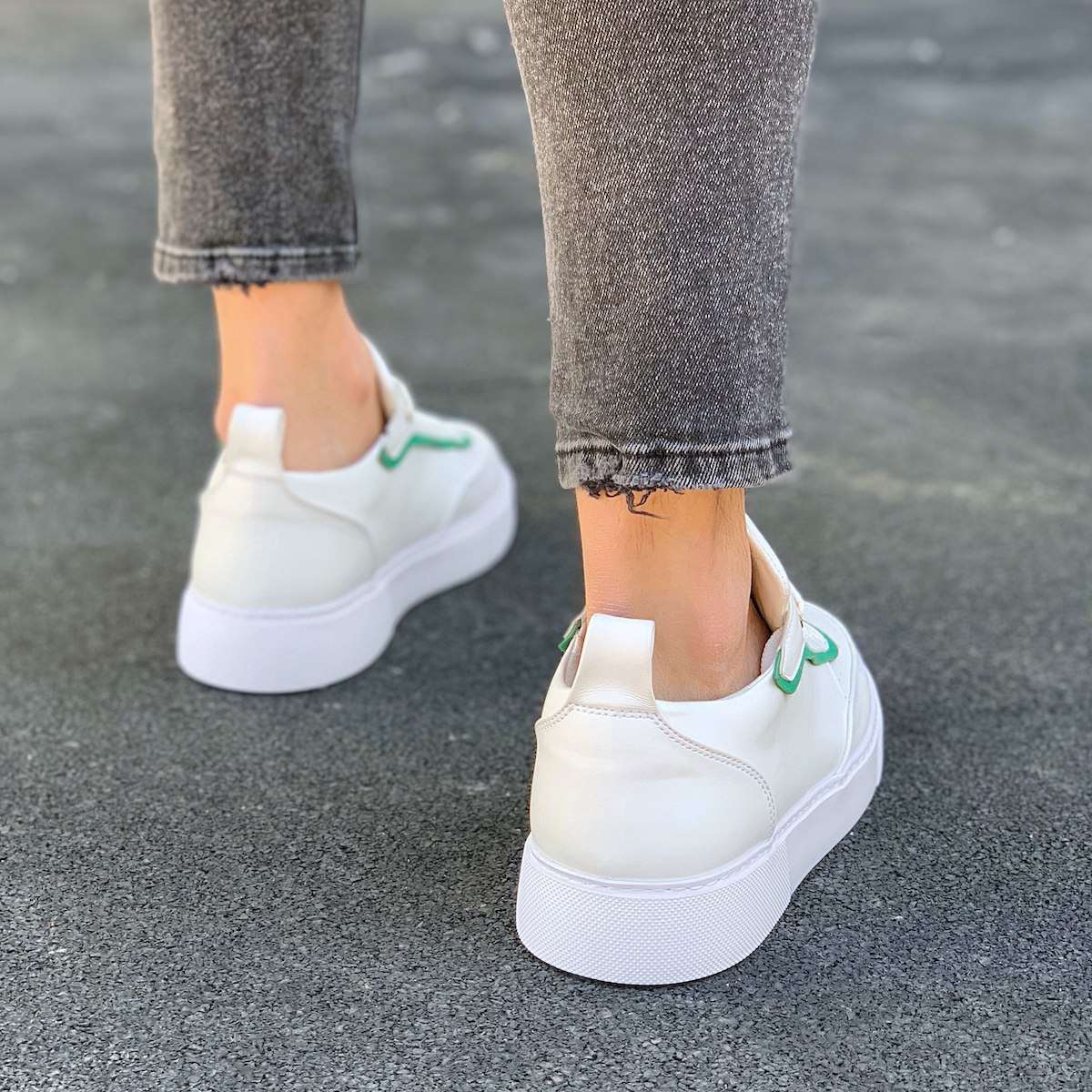 Men's Chunky Sneakers Green Line Designer Shoes White | Martin Valen