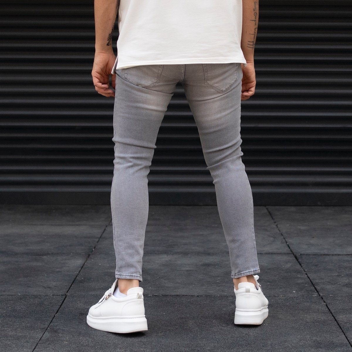Men's Distorted Grey Basic Jeans