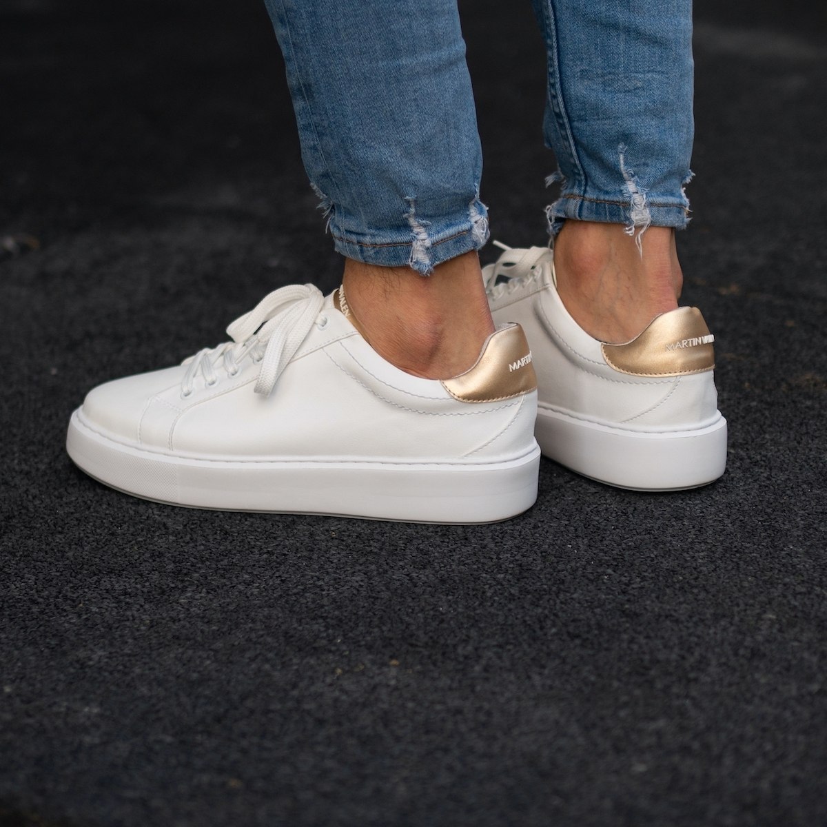 Louis Vuitton white casual sneakers - Ciska: Smart online shopping