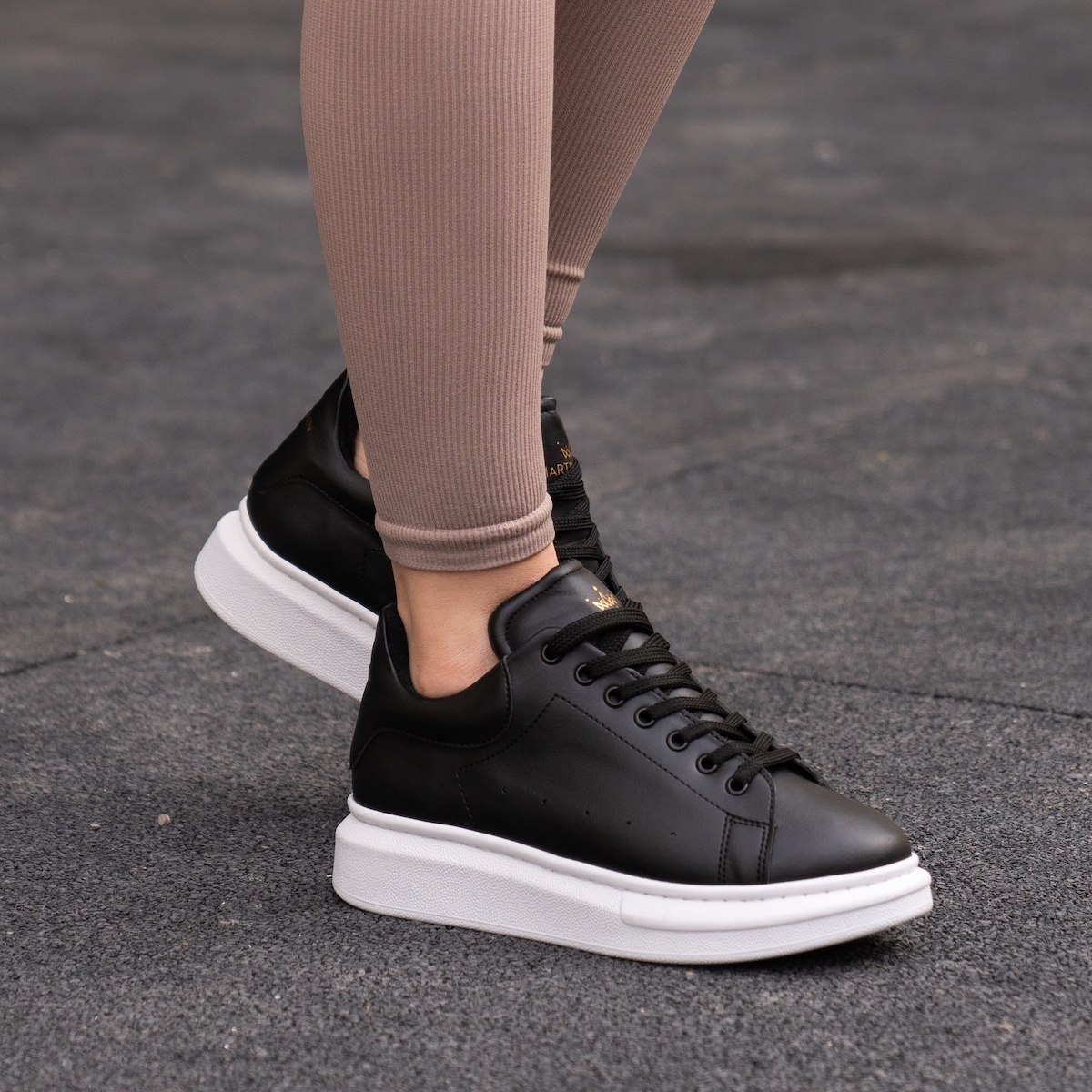 Martin Valen Women High Sole Sneakers In Black - 1
