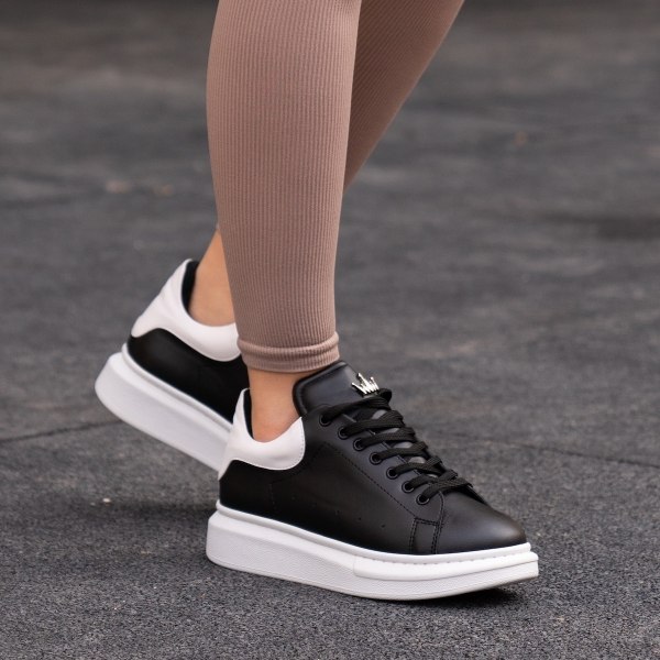 Woman Hype Sole Gold Crowned Black Sneakers In Partial White - 1