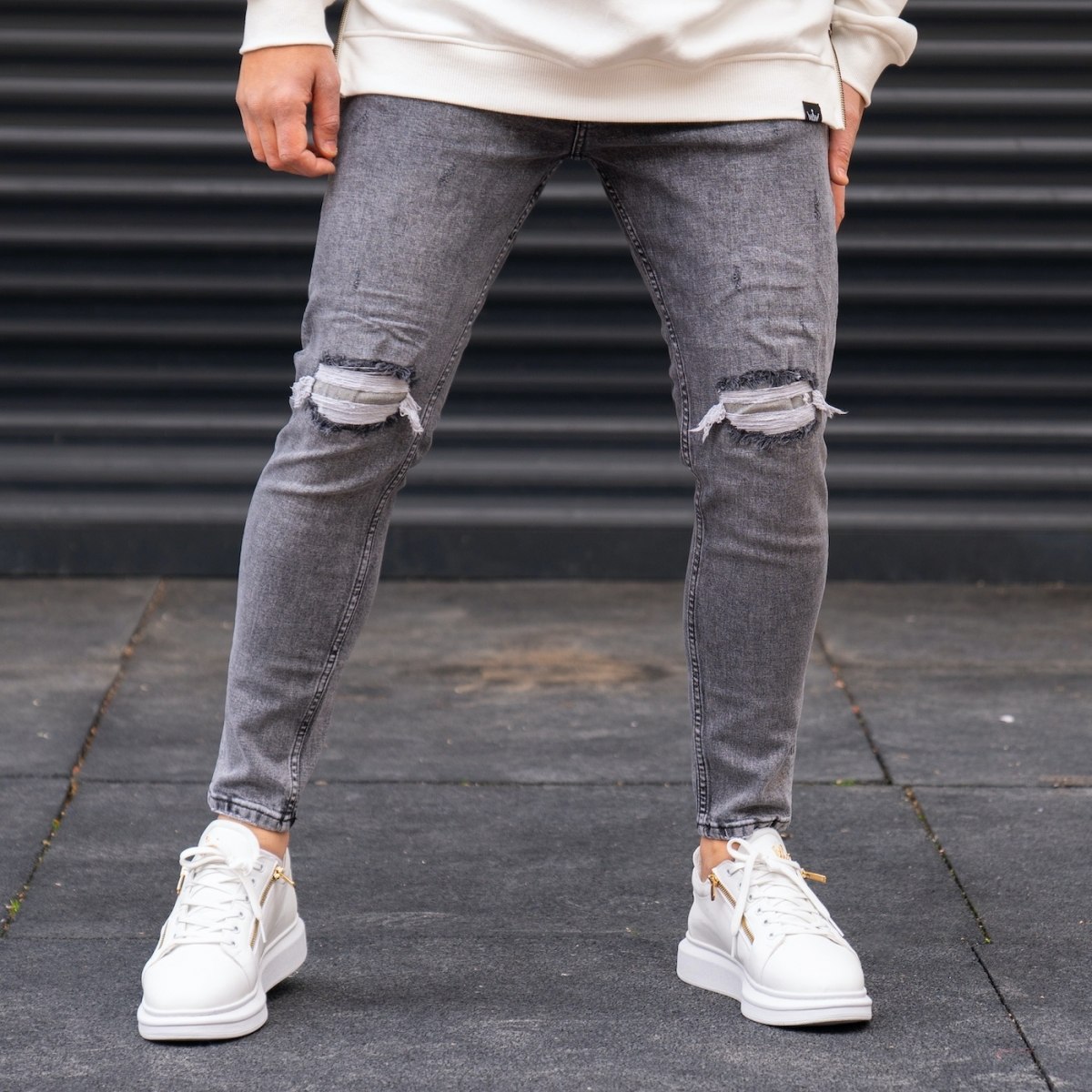 Men's Knees Ripped Jeans in Smoked Grey - 1