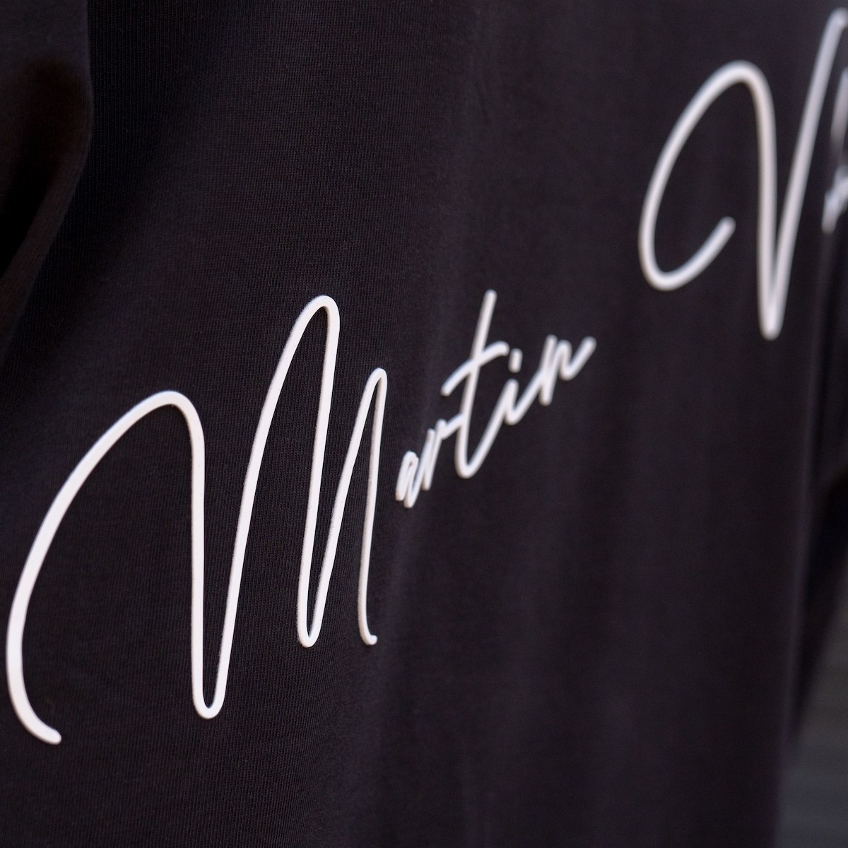 Men's Oversize Chest Sleeve and Back 3D Printed Black T-Shirt | Martin Valen