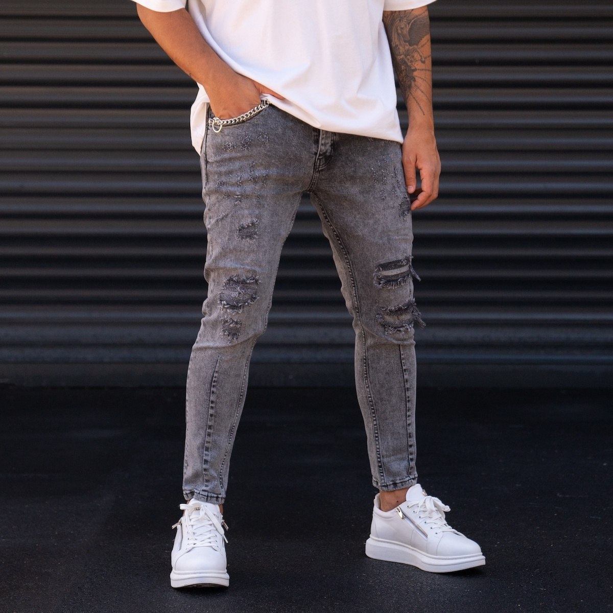 Men's Skinny Leg Chain Detailed Ripped Jeans Smoked