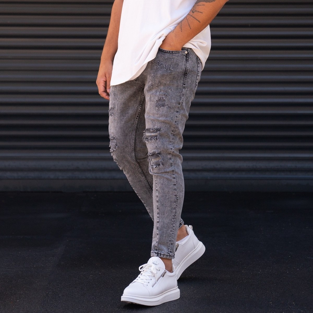 Black Long Lasting Fashionable Men's Wear Ripped Jeans Super Skinny Slim  Fit Denim Pants at Best Price in Chandigarh | Fashion Plaza