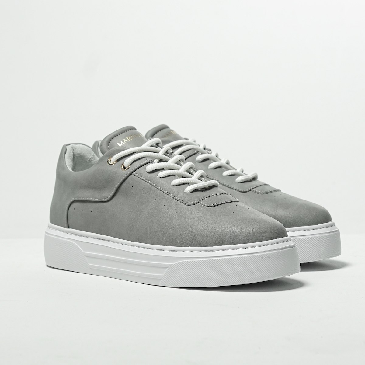 Men’s Casual Sneakers Breathable Shoes Gray | Martin Valen
