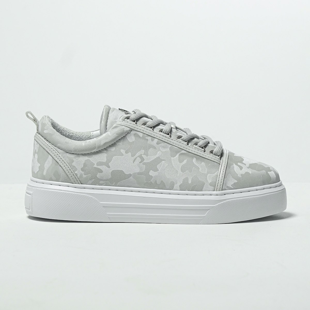Hommes Bas Sneakers Couronné Basket Camouflage Gris - 1