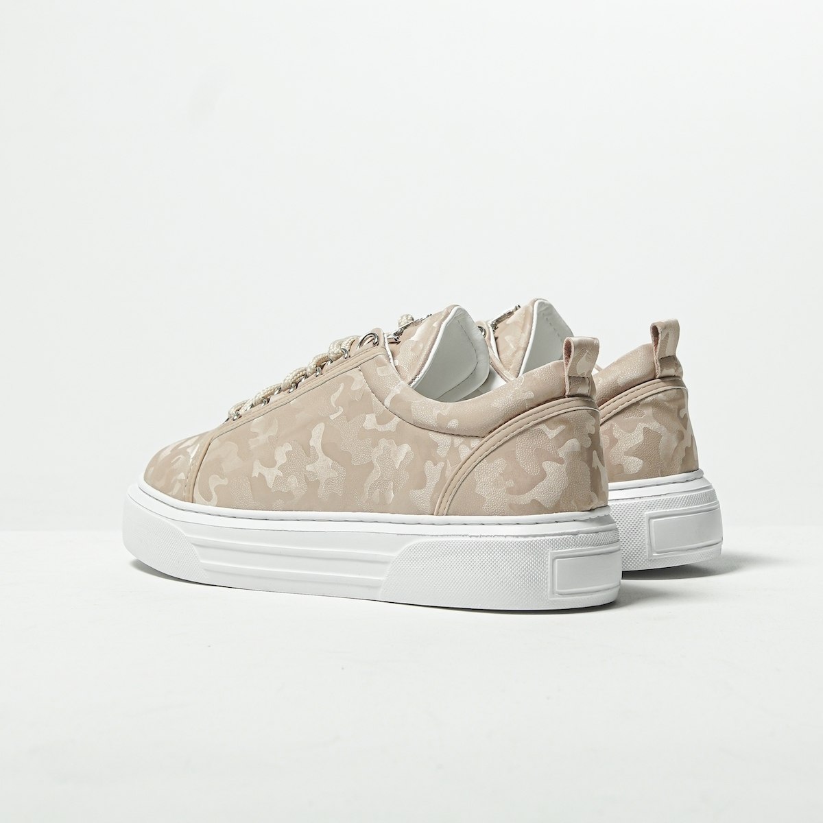 Baskets Basses pour Homme Sneakers Couronnées Camouflage Taupe | Martin Valen