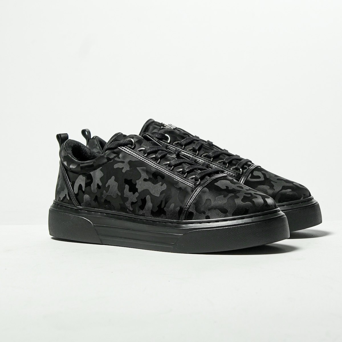 Scarpe Casual da Uomo Sneakers Coronate Camo Nero | Martin Valen