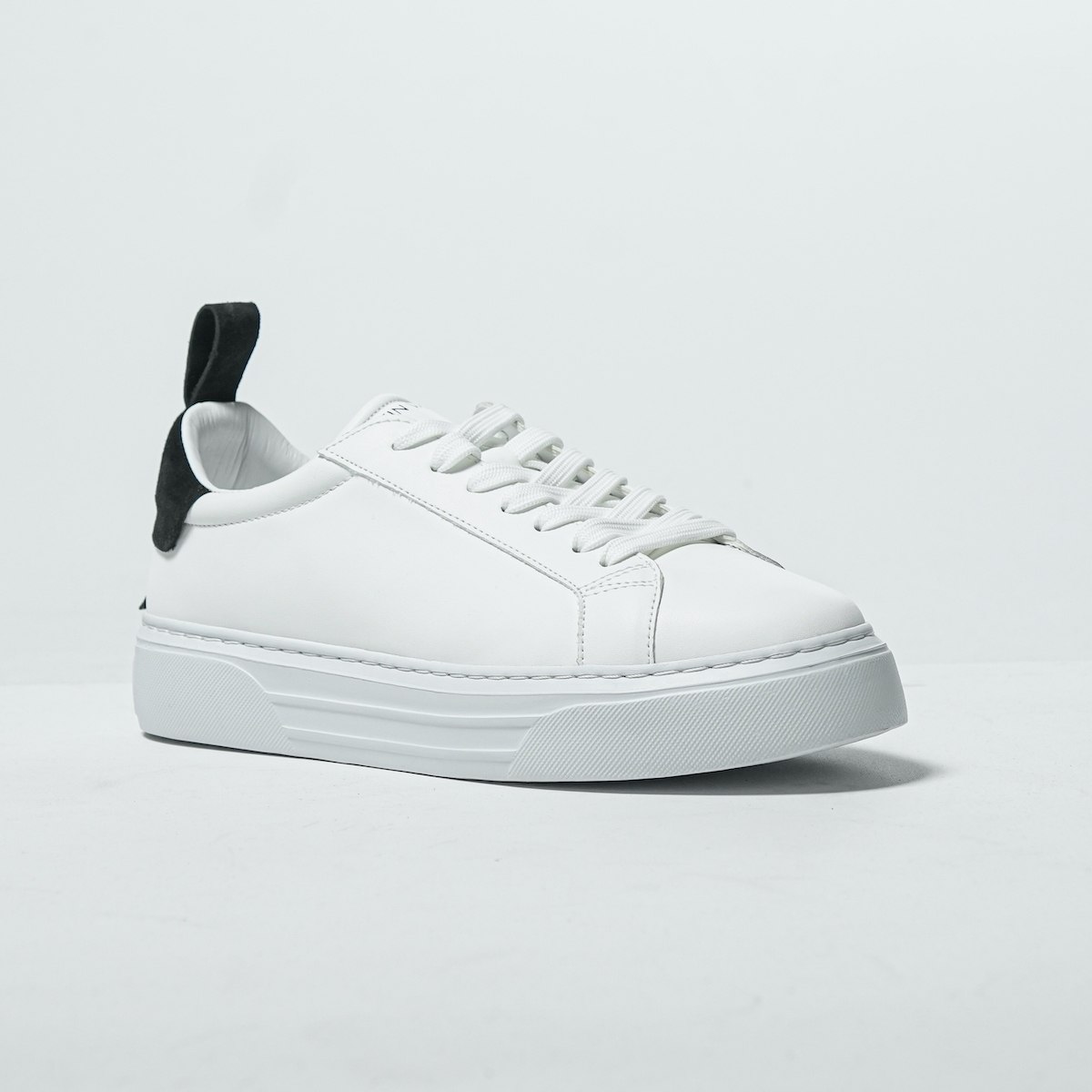 Bobe Suede Belted New Sneakers White Black | Martin Valen