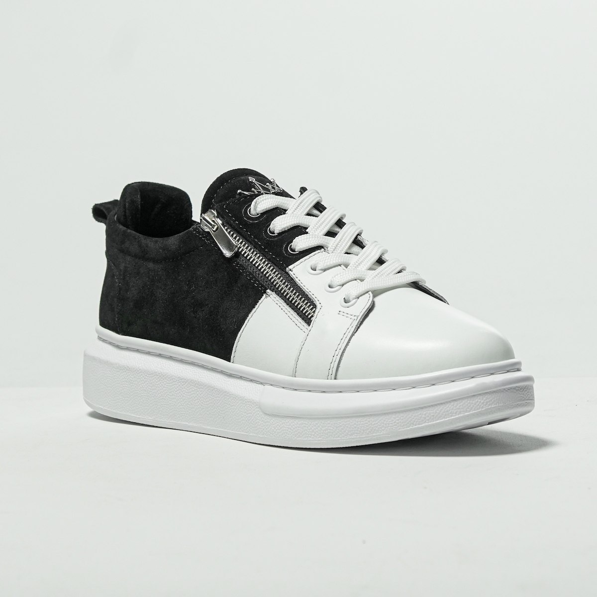 Premium Leather Designer Silver Zipped Sneakers Black White | Martin Valen