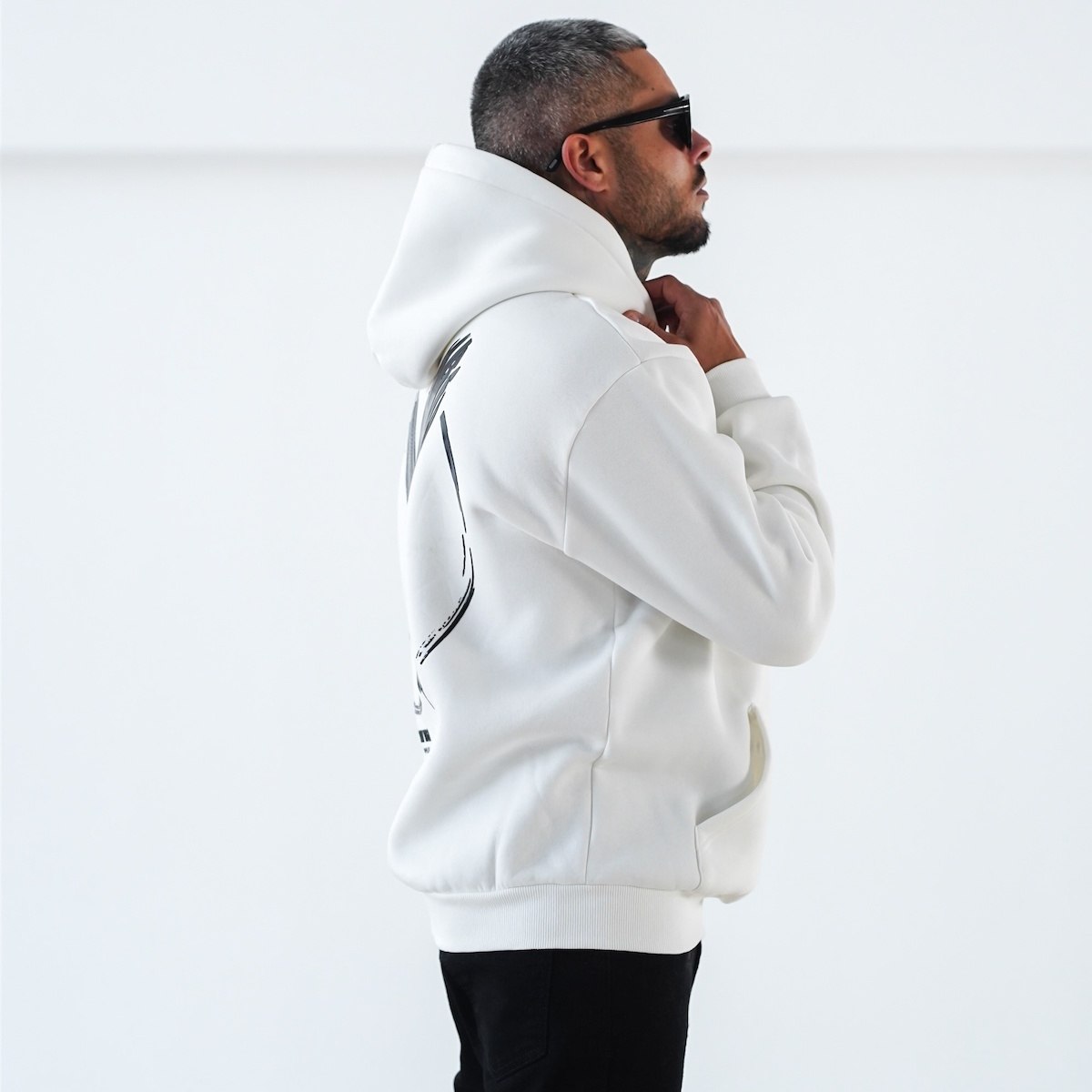 Off The Pitch - Sudadera Blanca para Hombre - Direction Oversized Hood