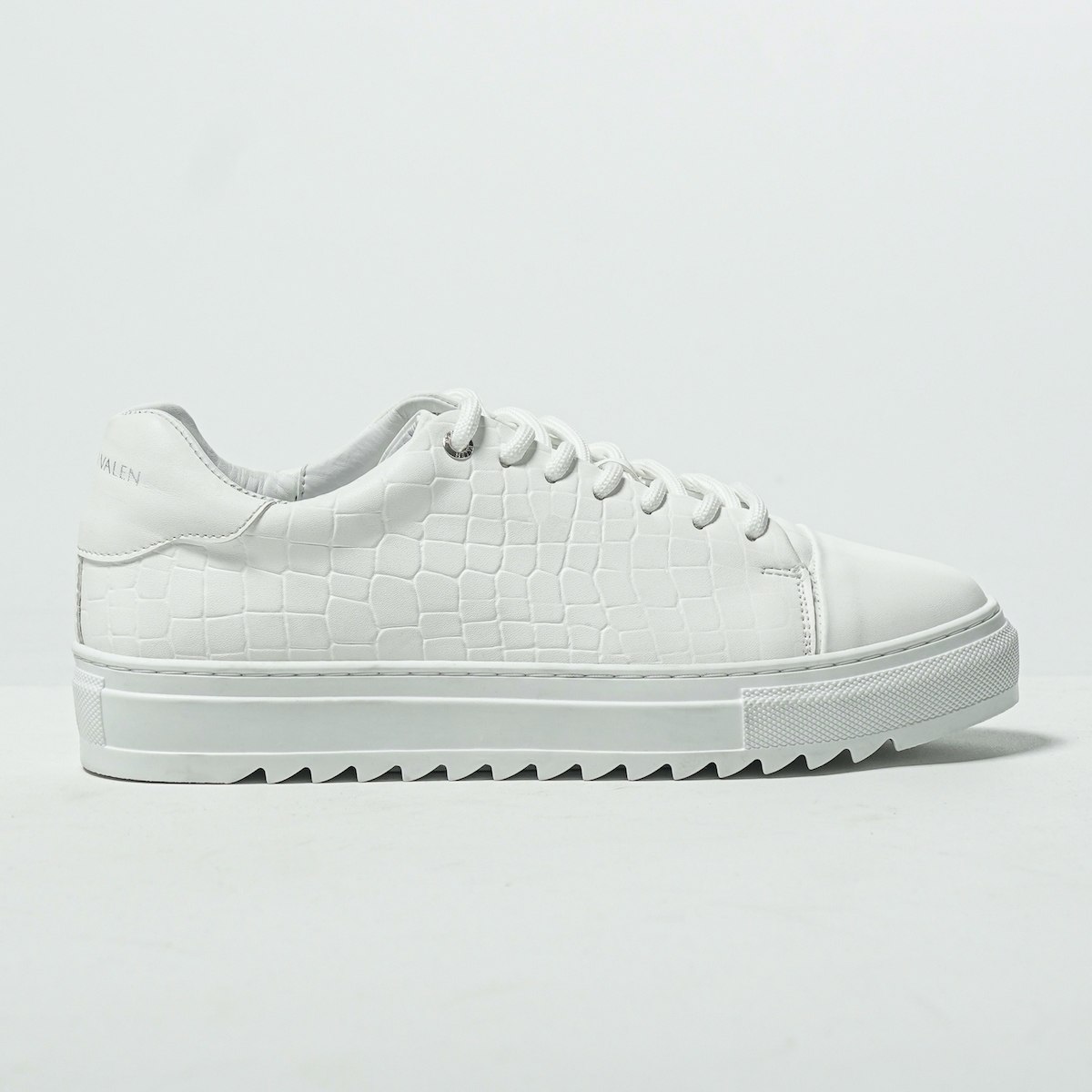 Dino Low Top Sneaker Shoes White | Martin Valen