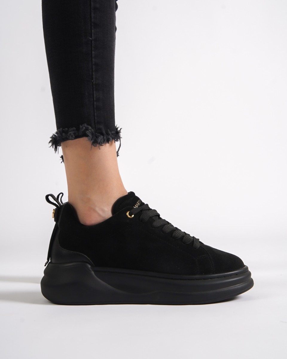 Martin Valen Originals Highrise Zapatillas para Mujer con Cinturón en Color Sólido - Negro