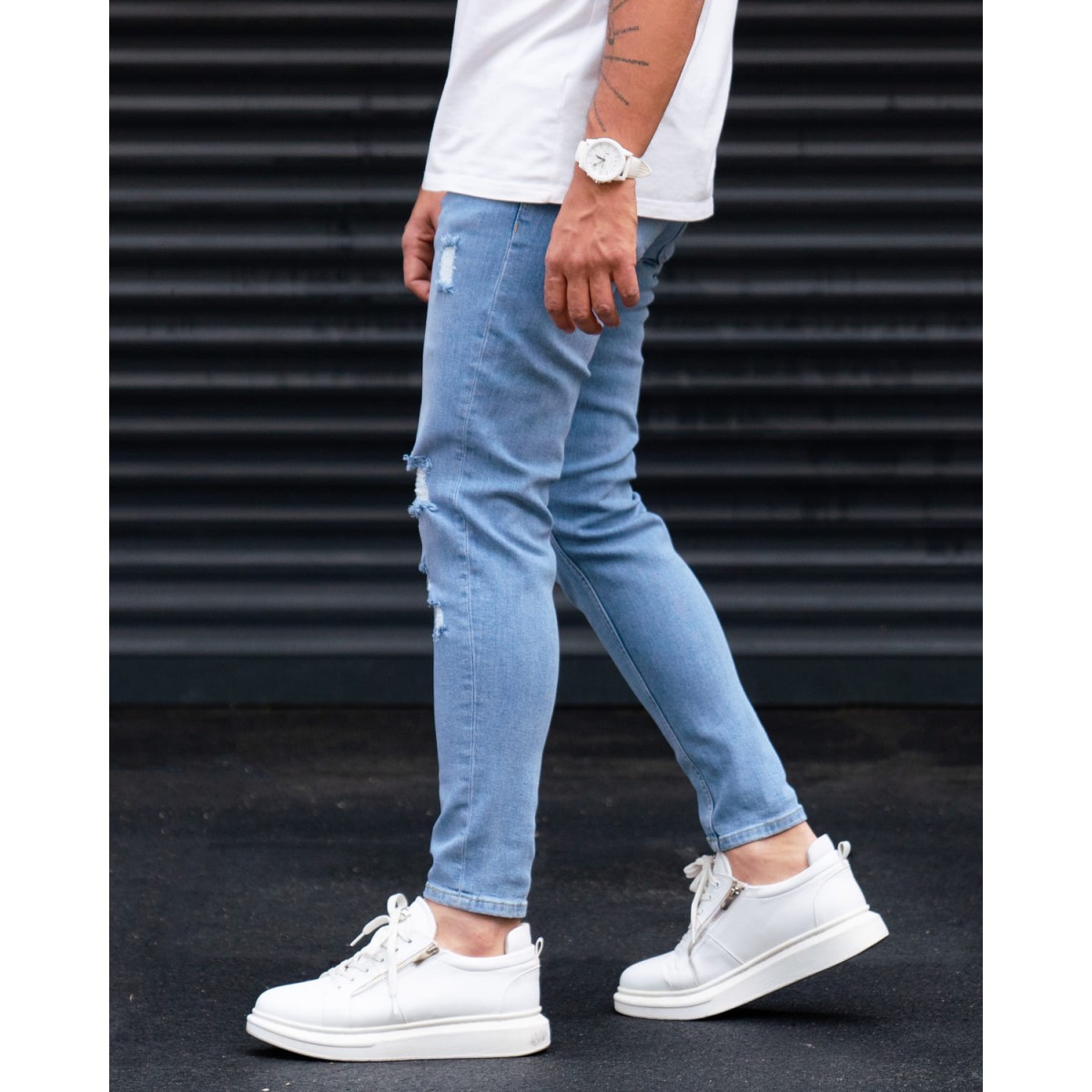 Ripped Slim Fit Jeans in Washed Blue | Martin Valen