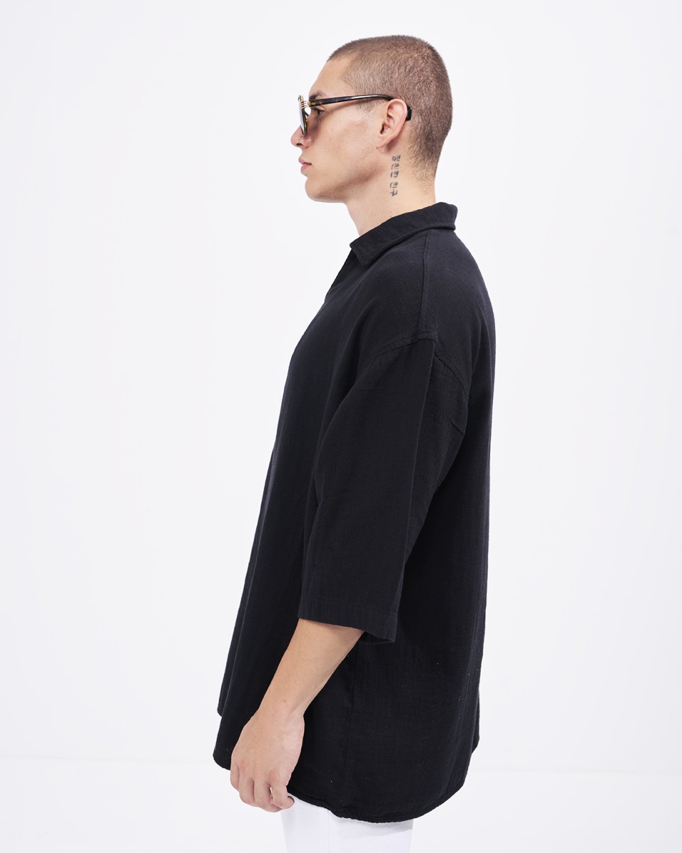 Camisa Oversize de Lino para Hombre con Cuello en V en Negro | Martin Valen