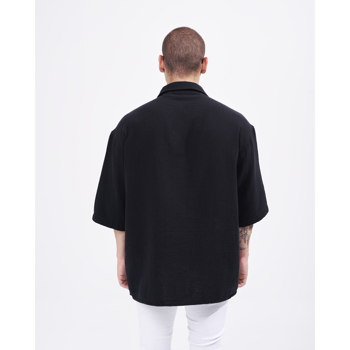 Men’s Oversized Linen Fabric Shirt with V-Neck in Black | Martin Valen