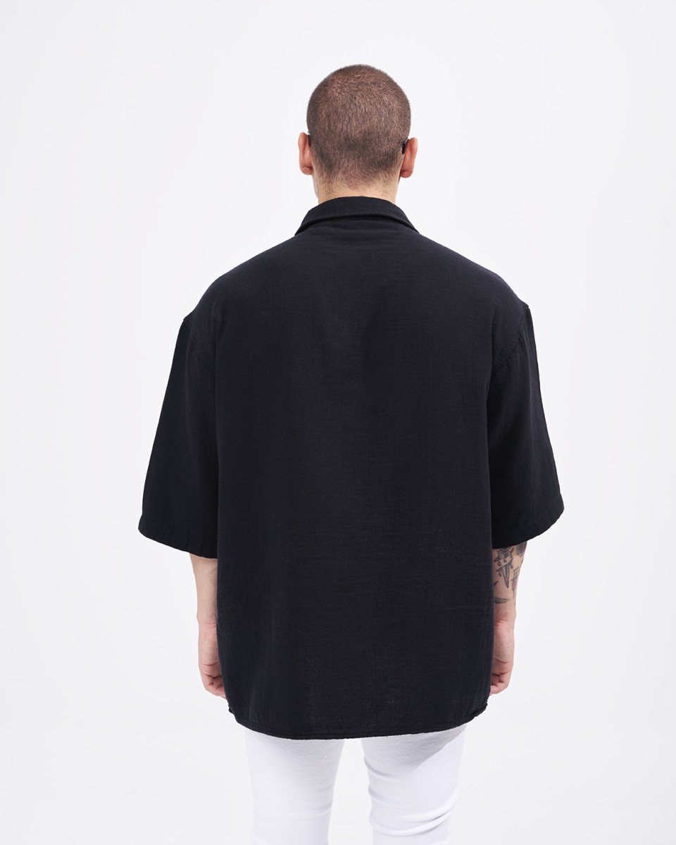 Мужская широкая льняная рубашка с V-образным вырезом в черном | Martin Valen