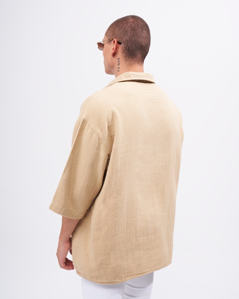 Camisa Oversize de Linho Homem com Decote V em Bege | Martin Valen