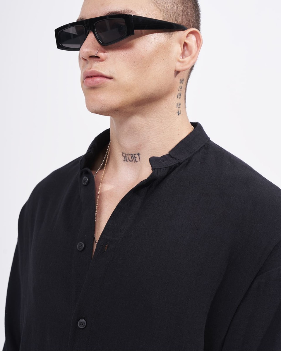 Men’s Oversized Fit Linen Mandarin Collar Shirt in Black | Martin Valen
