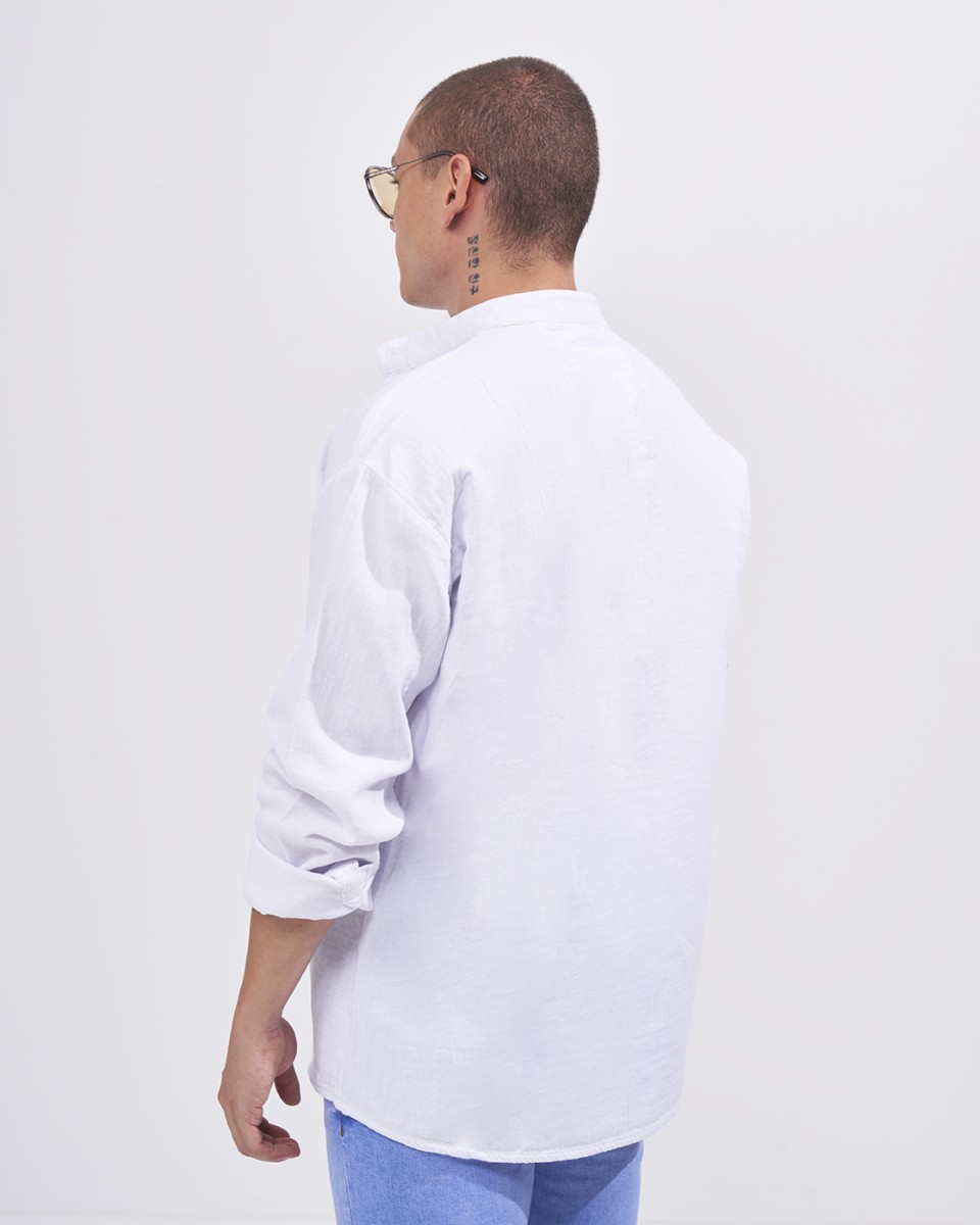 Camisa de Lino para Hombre con Corte Oversize y Cuello Mandarín en Blanco | Martin Valen